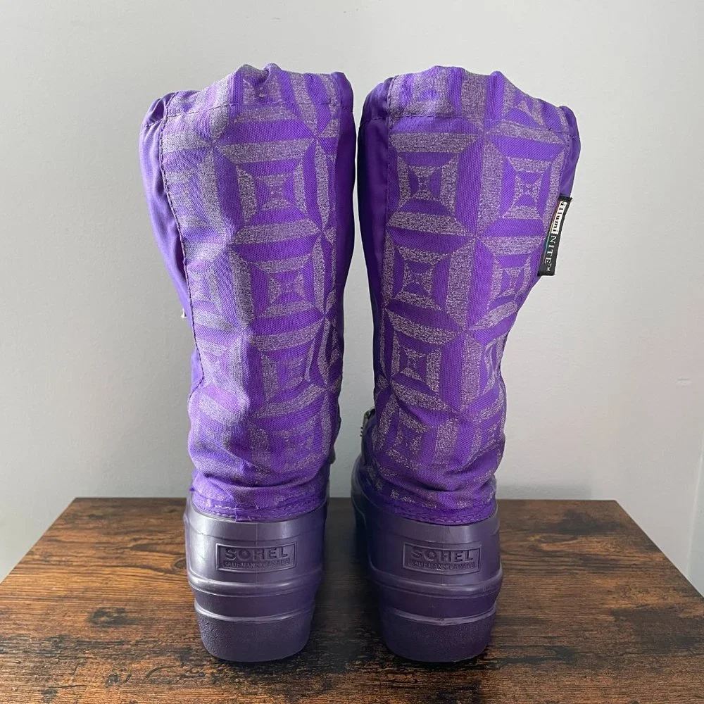 Sorel illumiNite Youth Girl's Size 4 Shoes Purple Lined Weatherproof Winter Boot